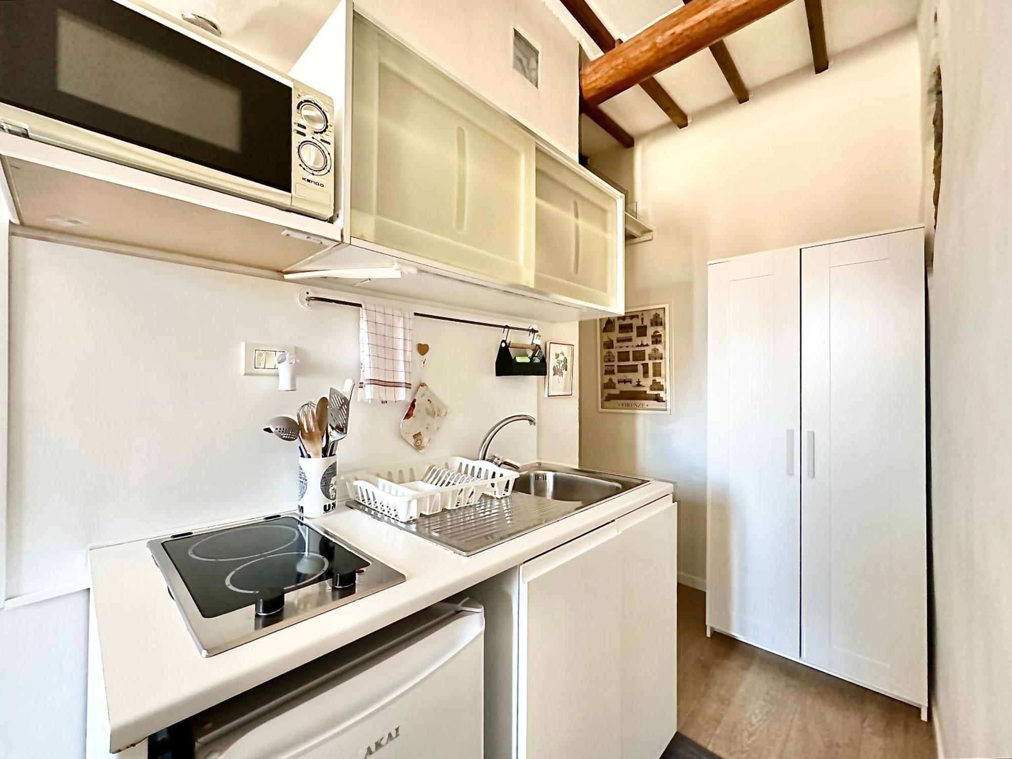 Warm Retreat In The Heart Of Cls Station Apartment *