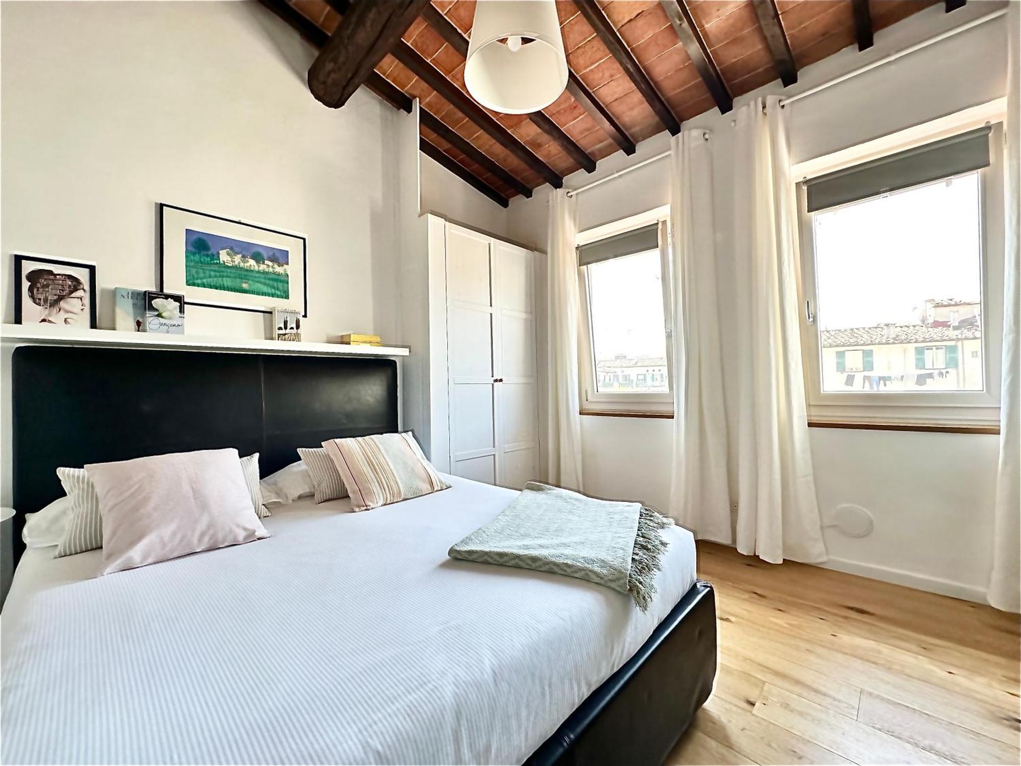 Warm Retreat In The Heart Of Cls Station Apartment Florence