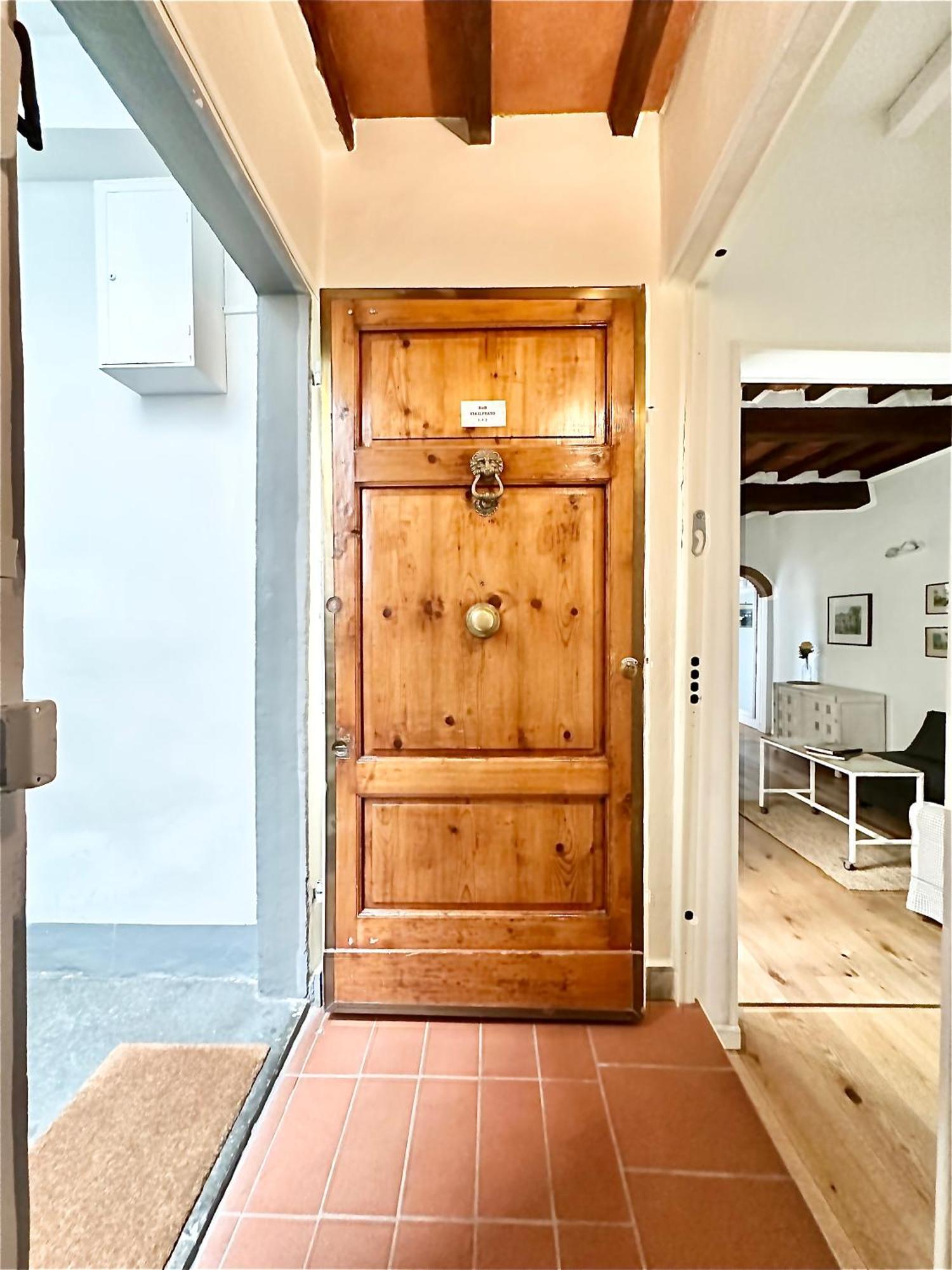 Warm Retreat In The Heart Of Cls Station Apartment *