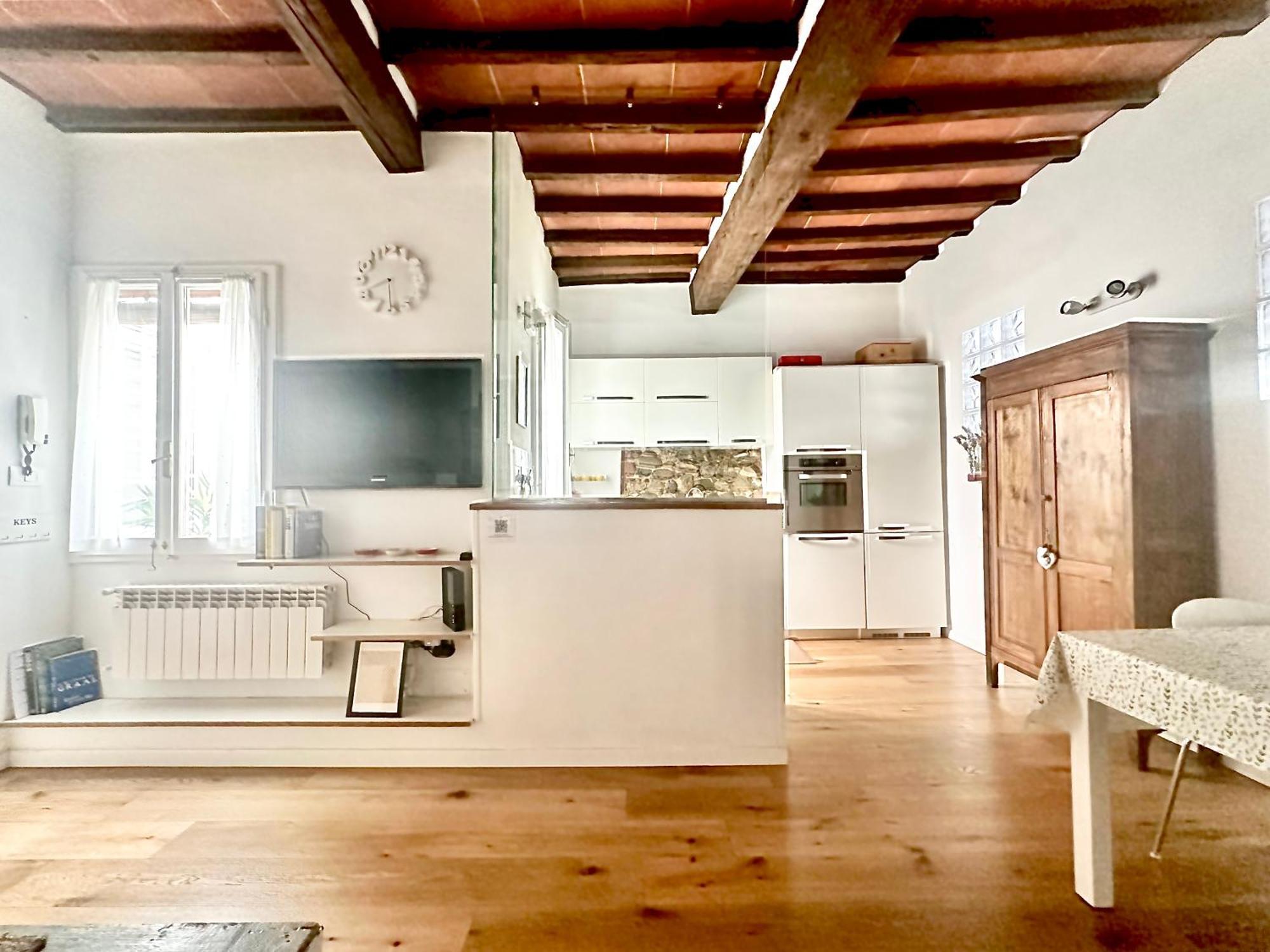 Apartment Warm Retreat In The Heart Of Cls Station Florence