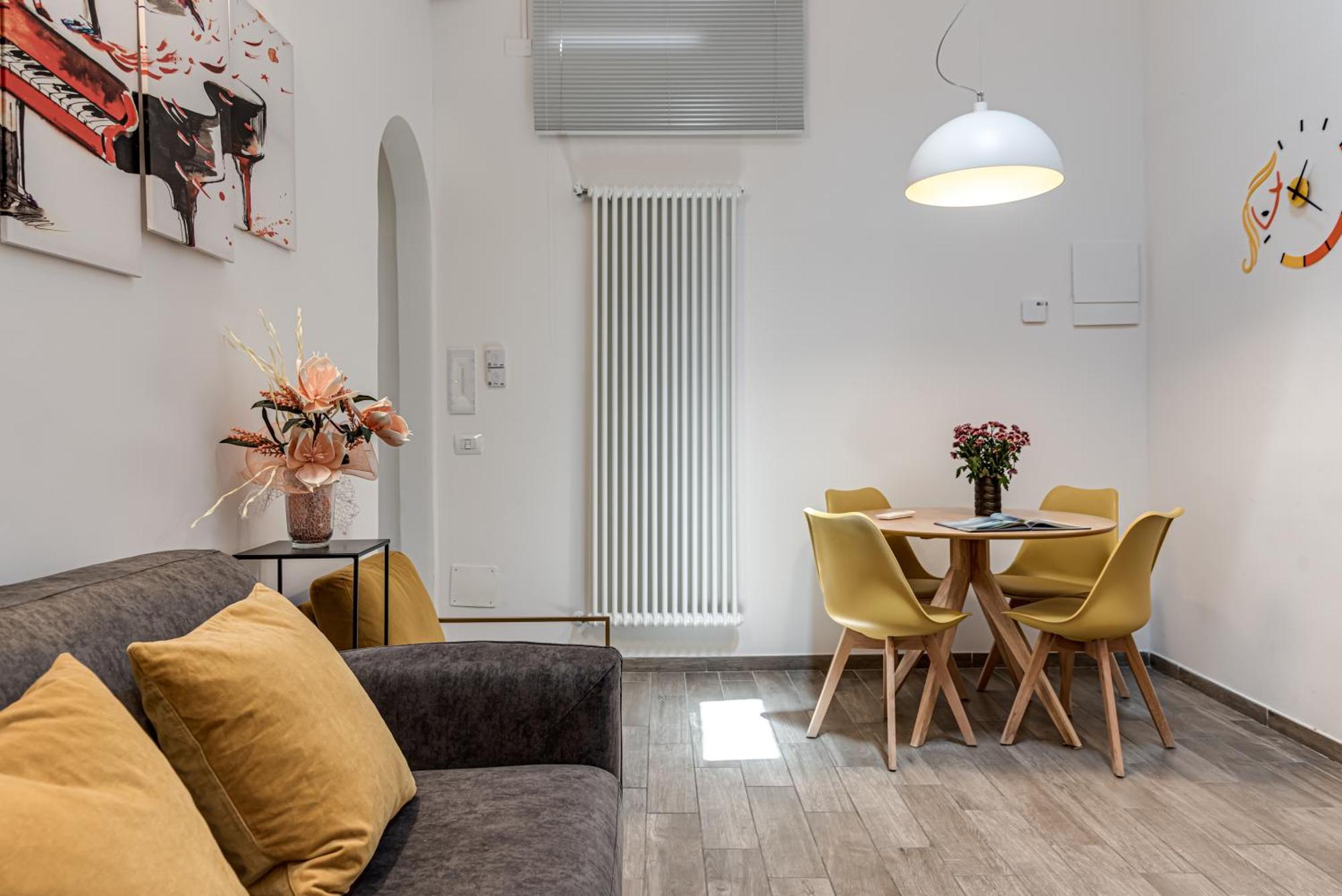 Serenity - Sweet Dreams In Apartment