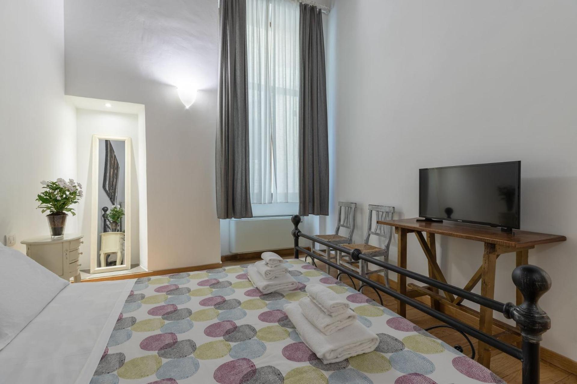 Monalda 1 Lovely Loft In Apartment Florence