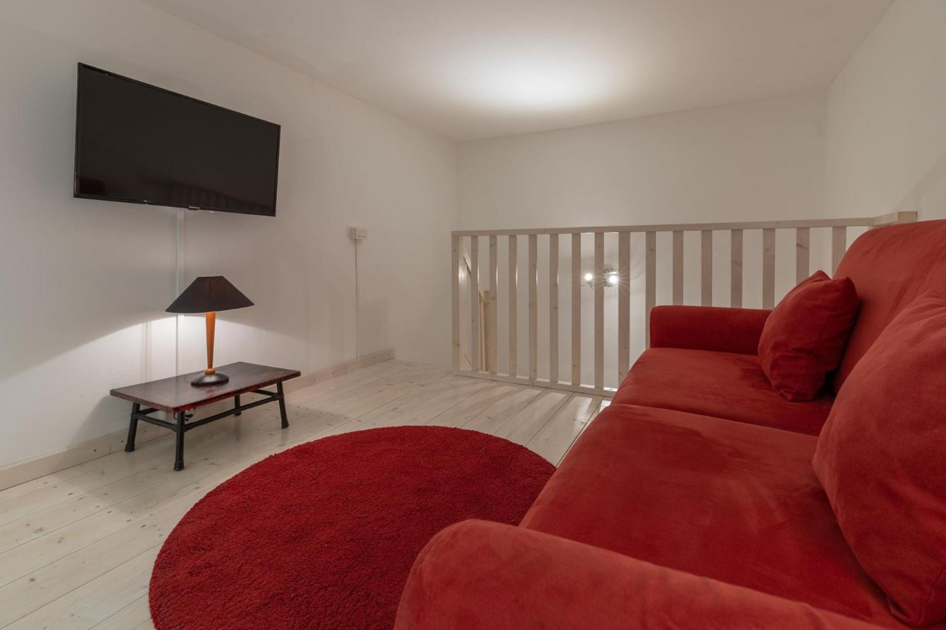 Monalda 1 Lovely Loft In Apartment Florence