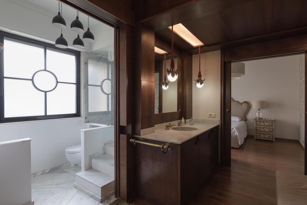 Luxury Flat - Enzo Ferrari's Ex Lover Apt Florence