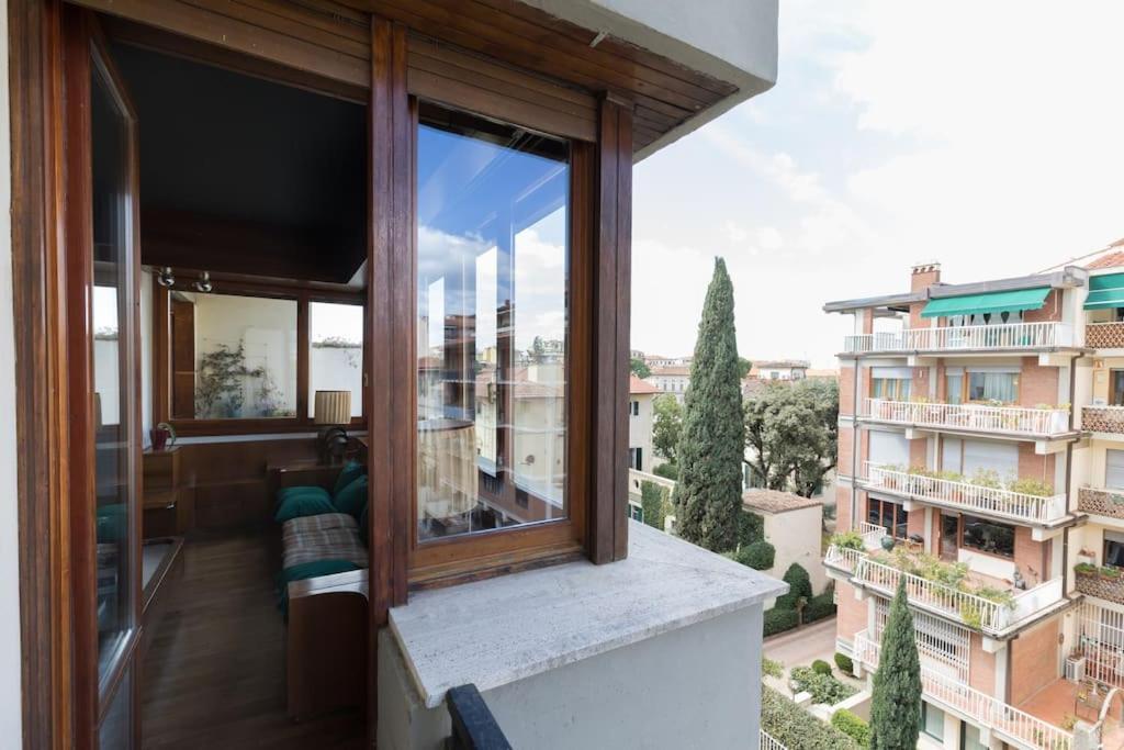 Luxury Flat - Enzo Ferrari's Ex Lover Apt Florence