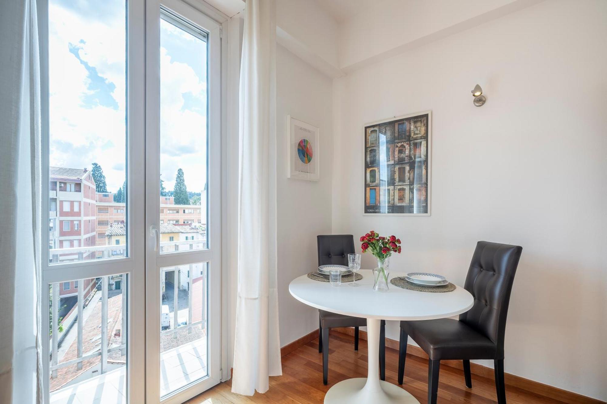 The Luxor - Angelico Apartment