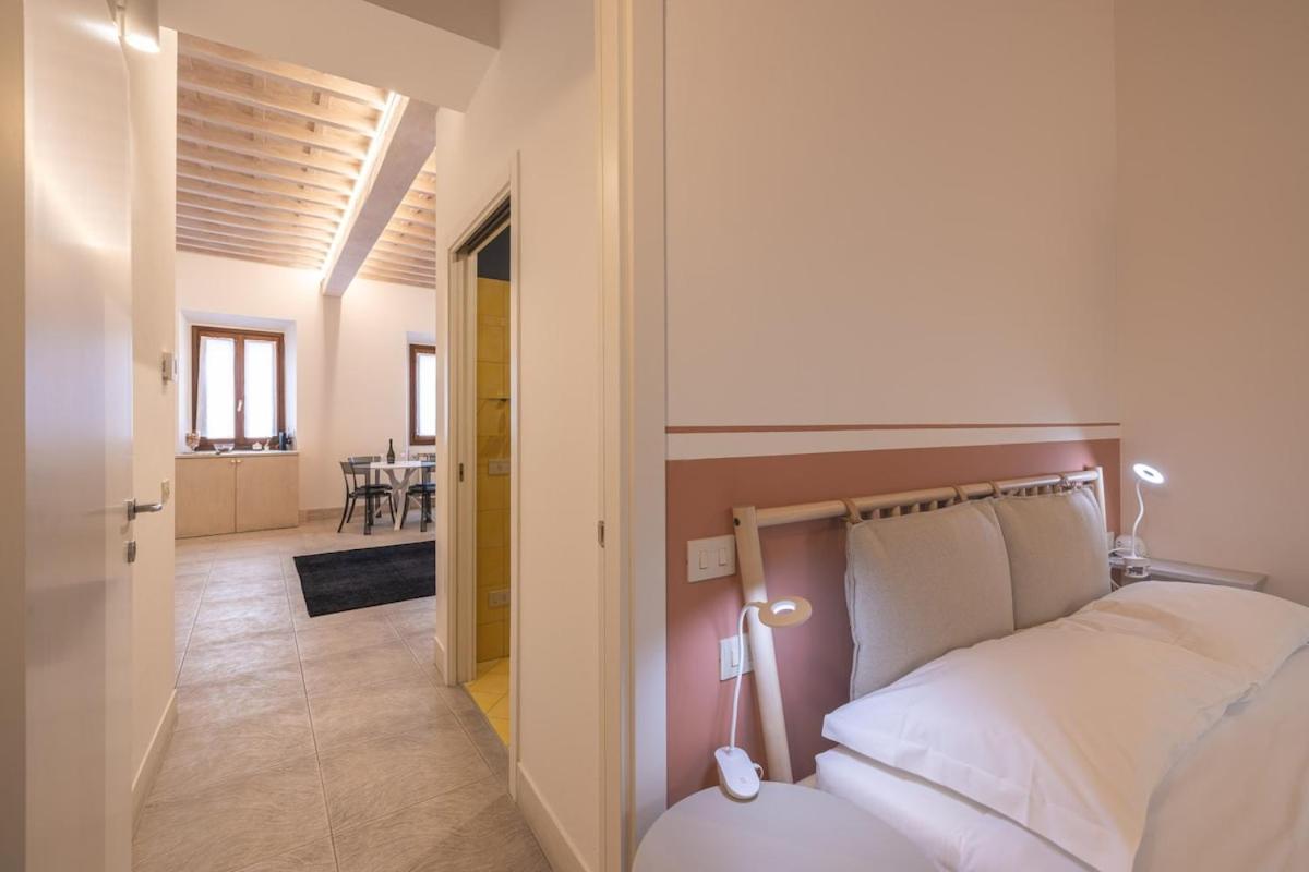Apartment Strozzi Travel Florence