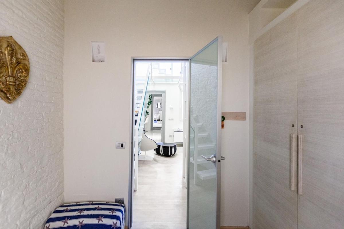Elegant In Pitti Area Apartment Florence