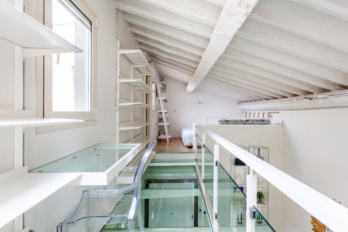 Apartment Elegant In Pitti Area Florence