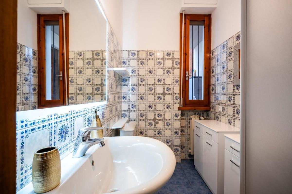 Near Airport 6 Guests - Big Elegant Apartment Florence