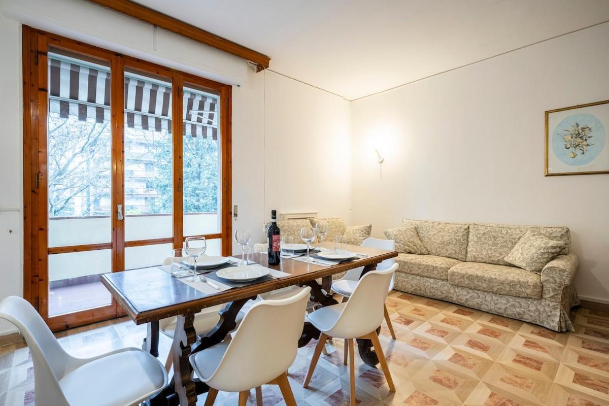 Near Airport 6 Guests - Big Elegant Apartment