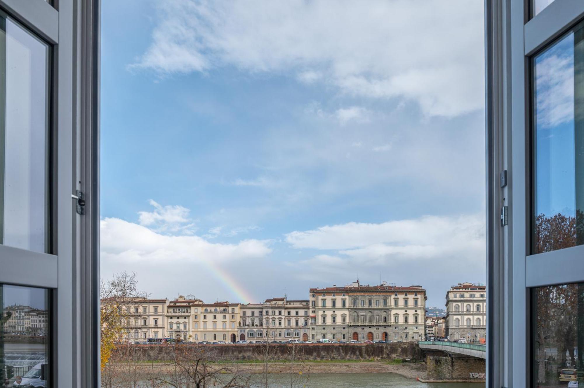 The Place To Be Firenze
