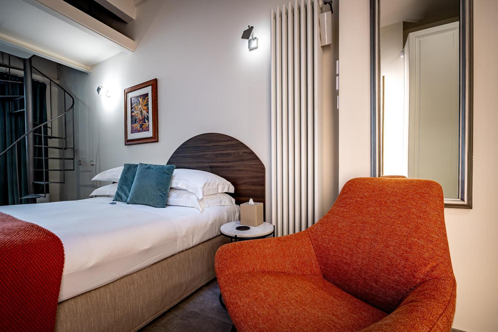 Dimora Collection - Le Corti - Boutique Luxury In A Restored 13th Century Convent, With Sauna And Gym (adults Only) Aparthotel Florence