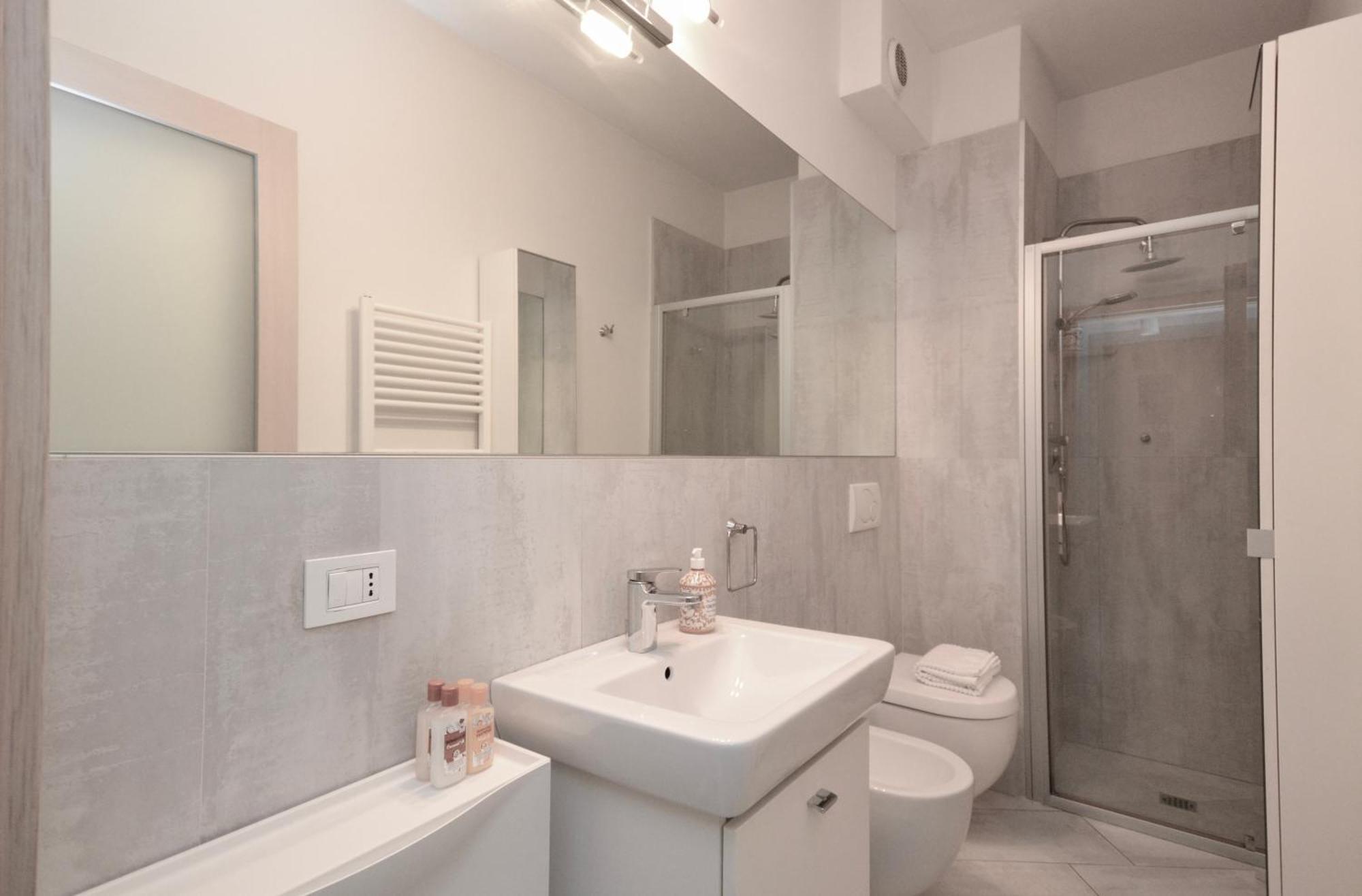 Apartment In San Frediano Diladdarno