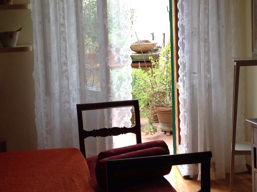 Quiet In The Florence