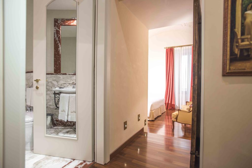 Golden Tower & Spa Florence