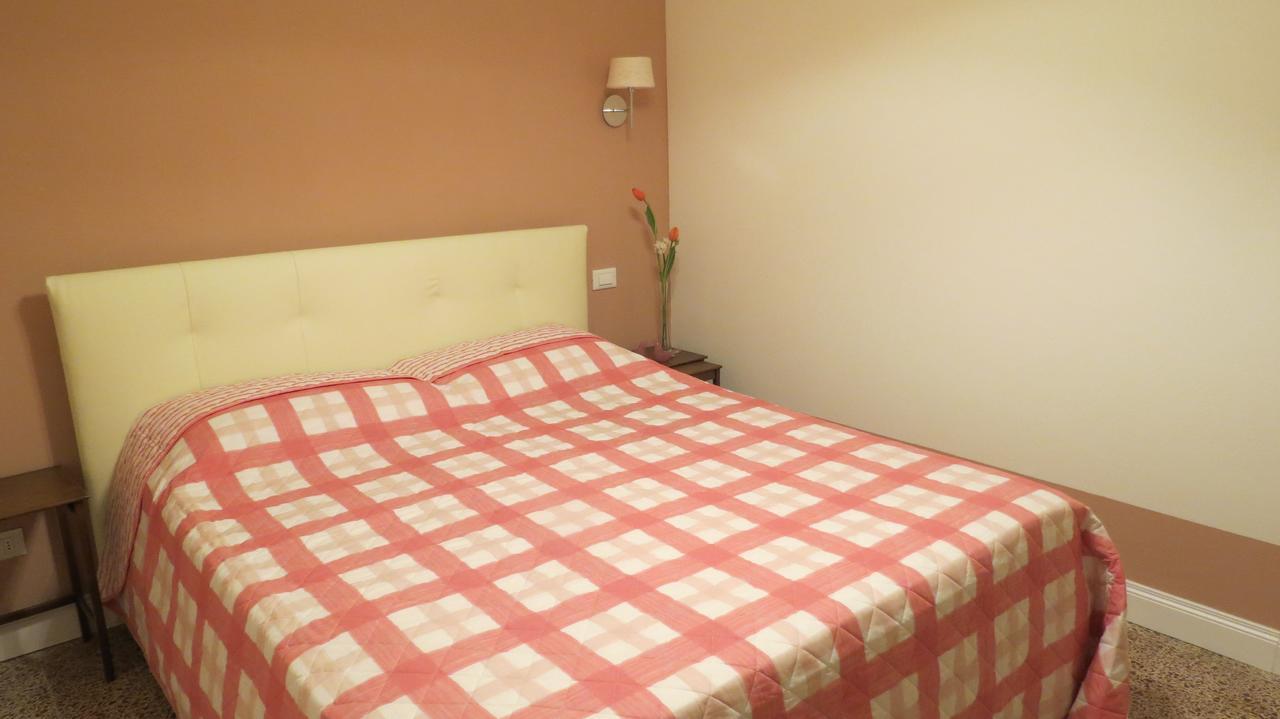 Bed & Breakfast L'ulivo Chiantigiana 115 2*