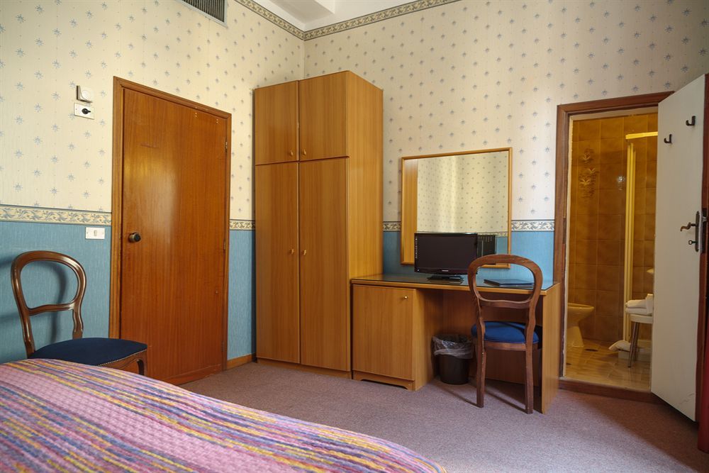 Hotel Flom Boutique 4*