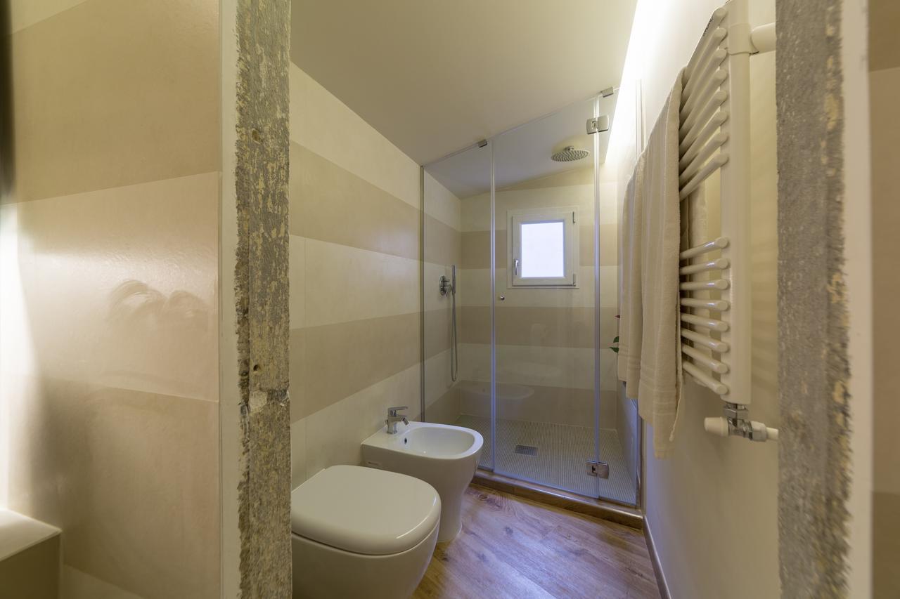 Luxurious In Santa Maria Apartment