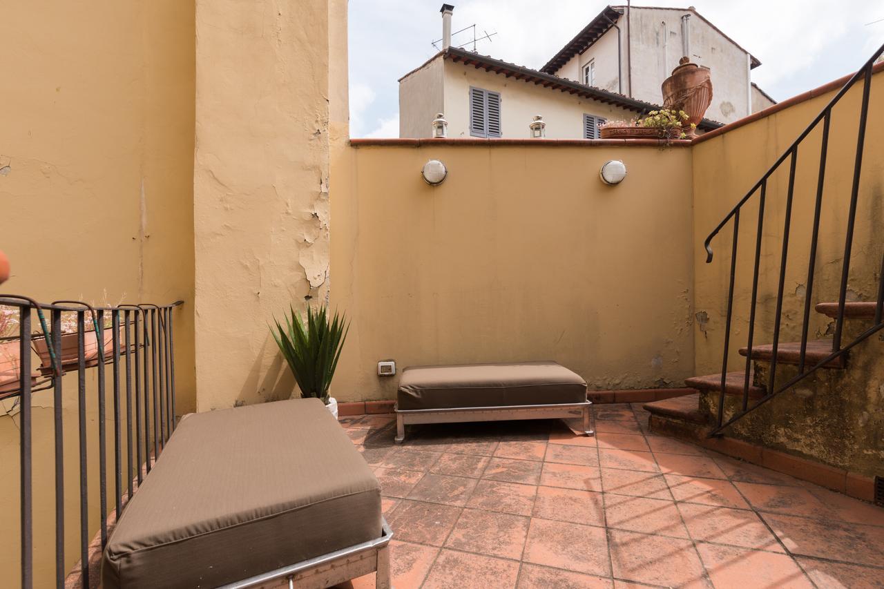 Beautiful Terrace Santo Spirito Apartment *
