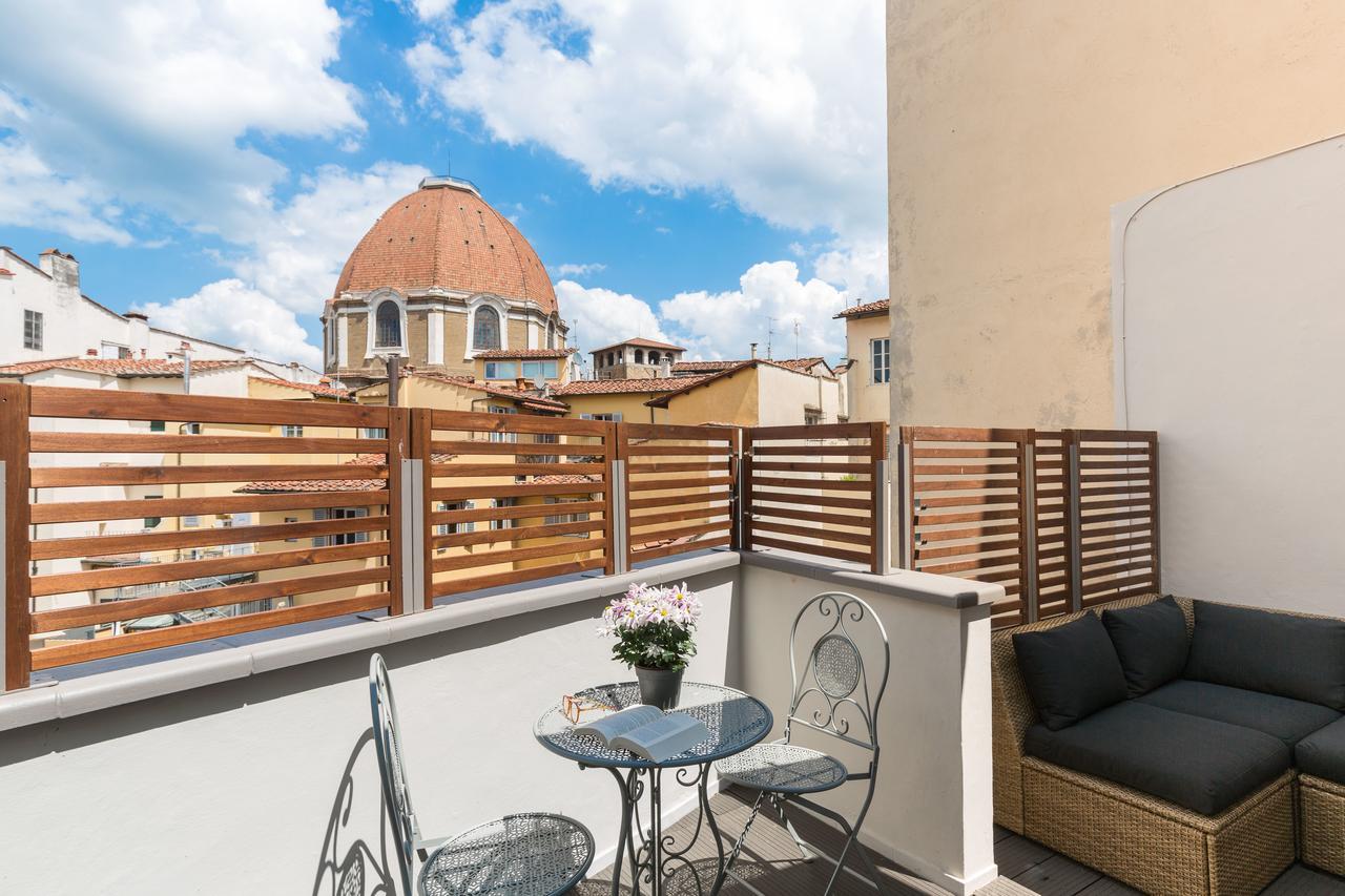 Concierge-at The Cathedral Apartment