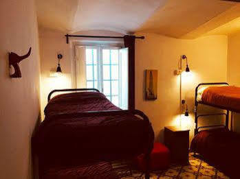 Hostel New *