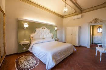 Agape - Art In Hotel Florence