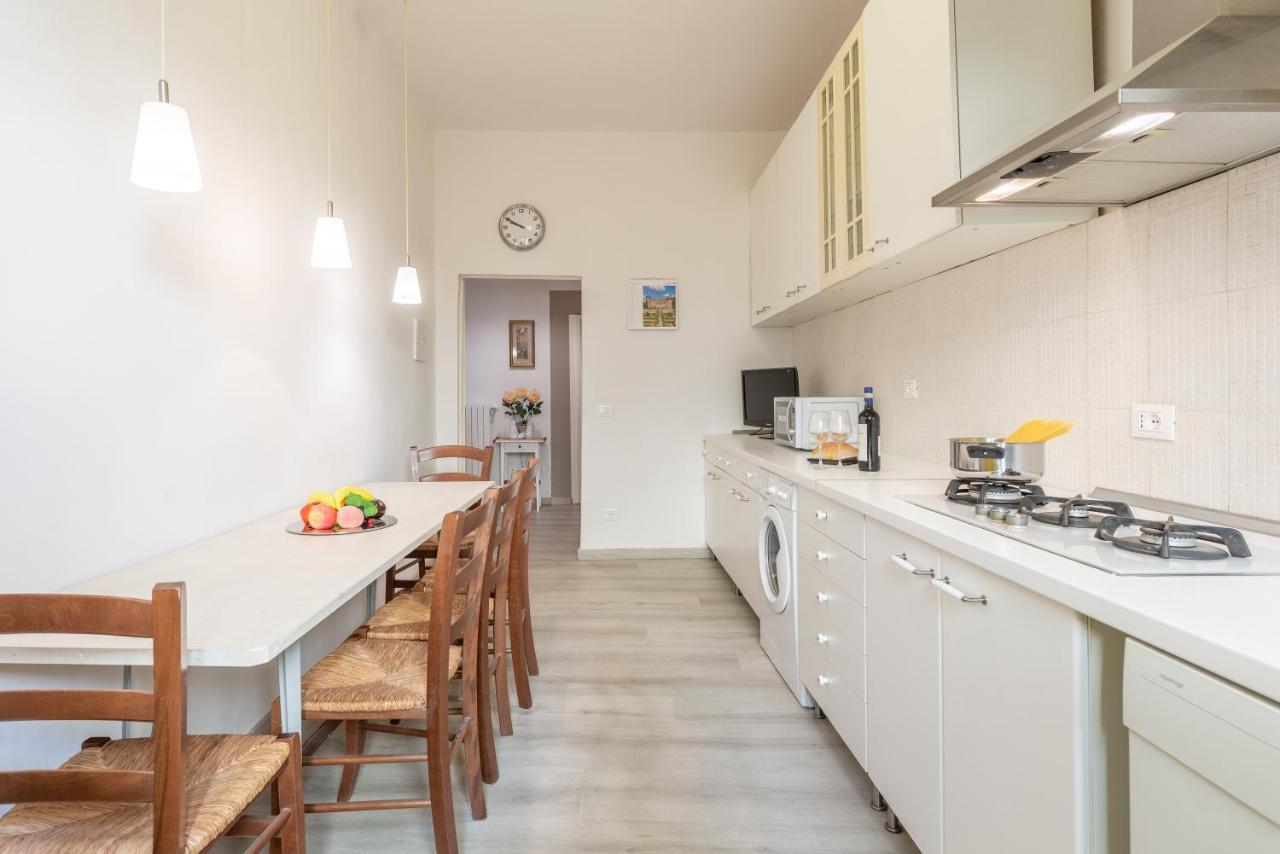 Santo Spirito 2 Bedrooms Apartment Florence