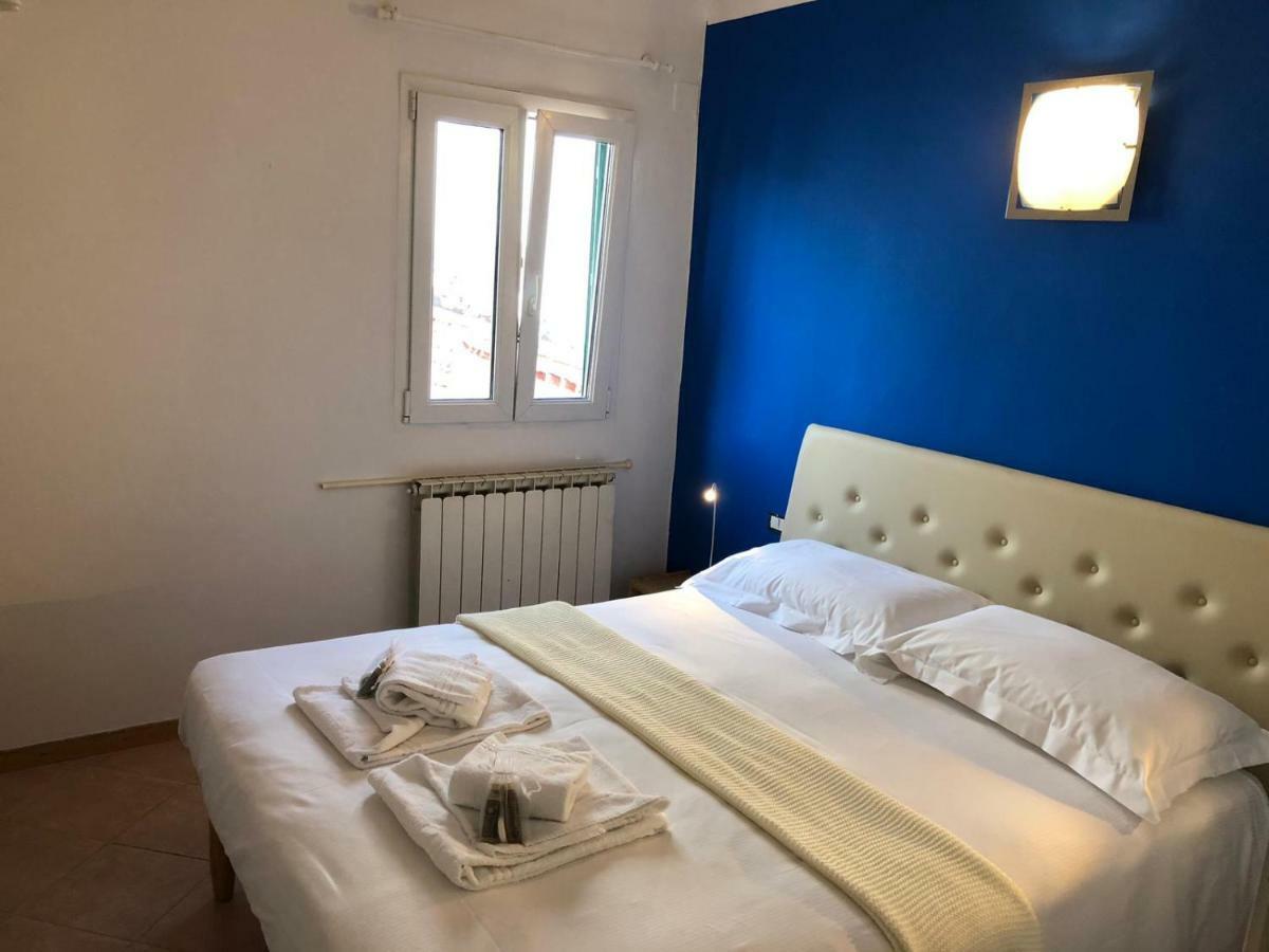 Piaggione Apt, Galante In * Firenze