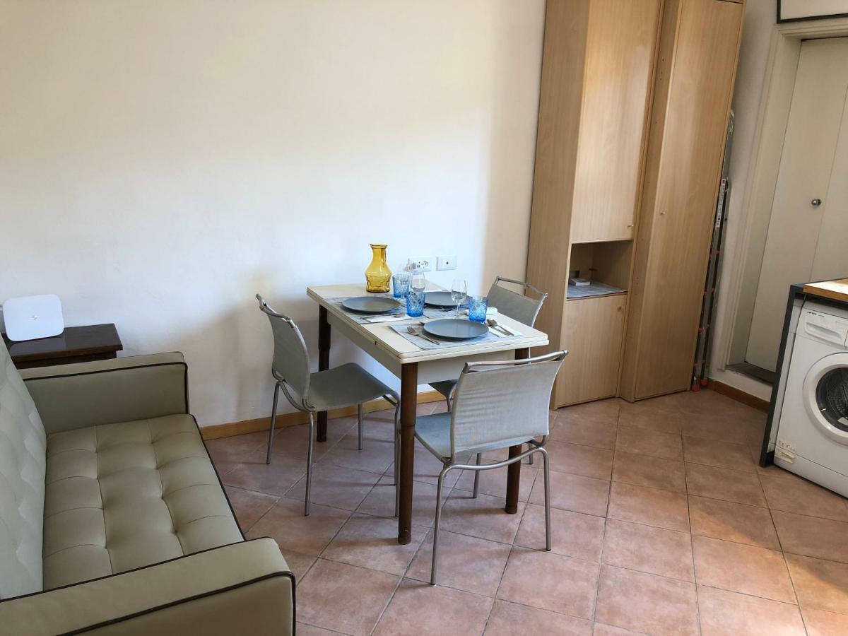 Piaggione Apt, Galante In Appartamento *