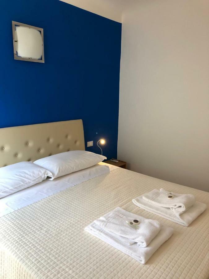 Piaggione Apt, Galante In Appartamento *