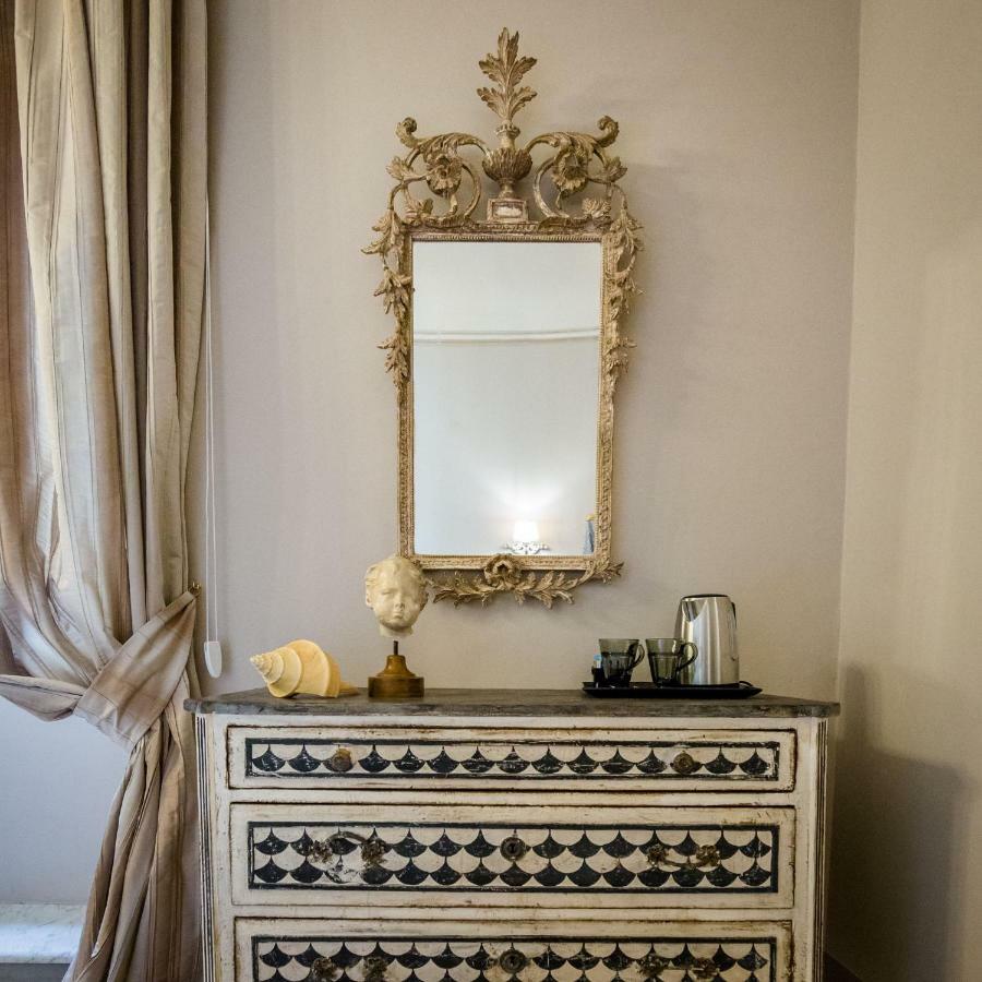 Bed & Breakfast San Pier Novello In Oltrarno Florence
