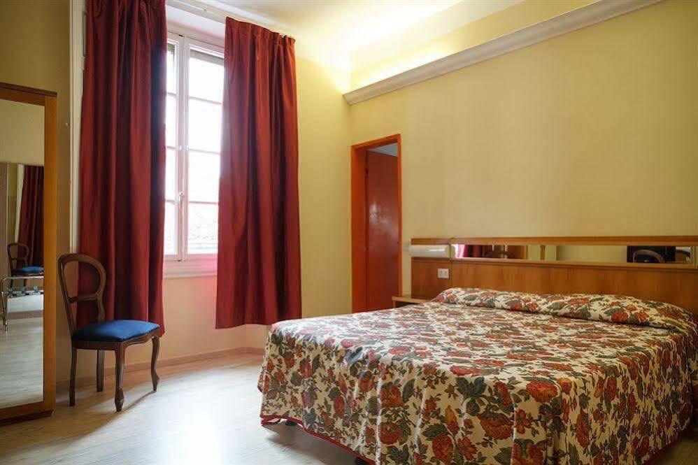 Flom Boutique Hotel