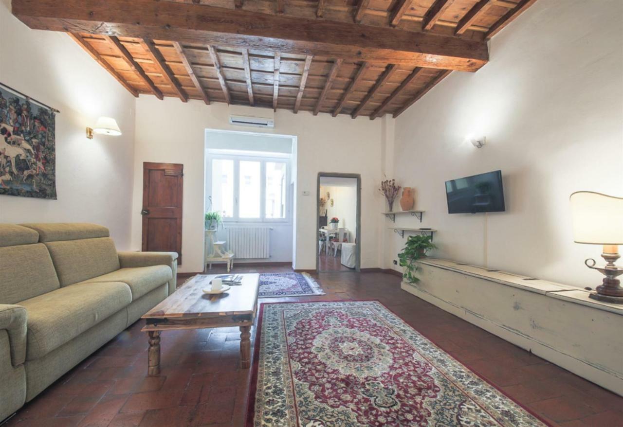Pergola Fiorentina - Con Terrazzo - Centro Storico Firenze