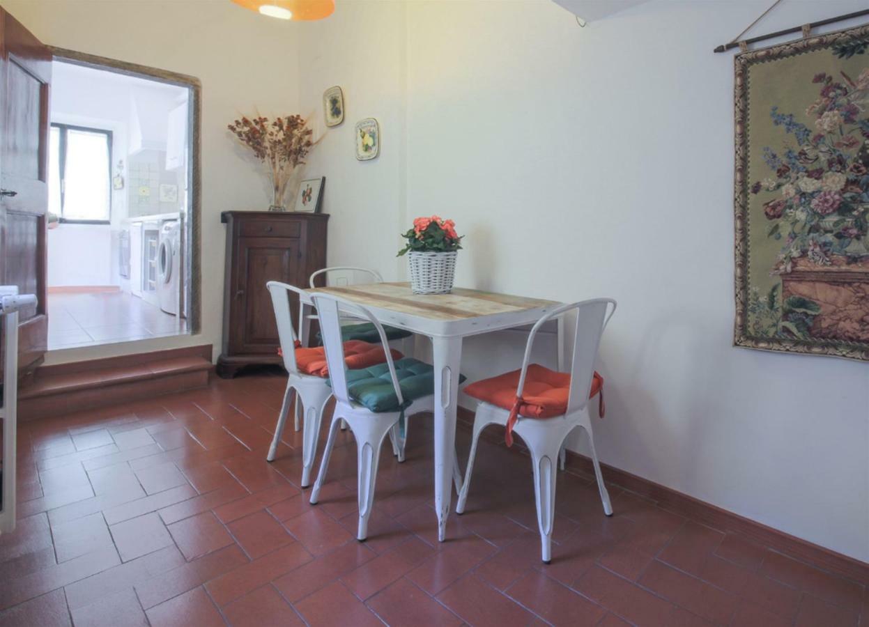 Pergola Fiorentina - Con Terrazzo - Centro Storico Appartamento *