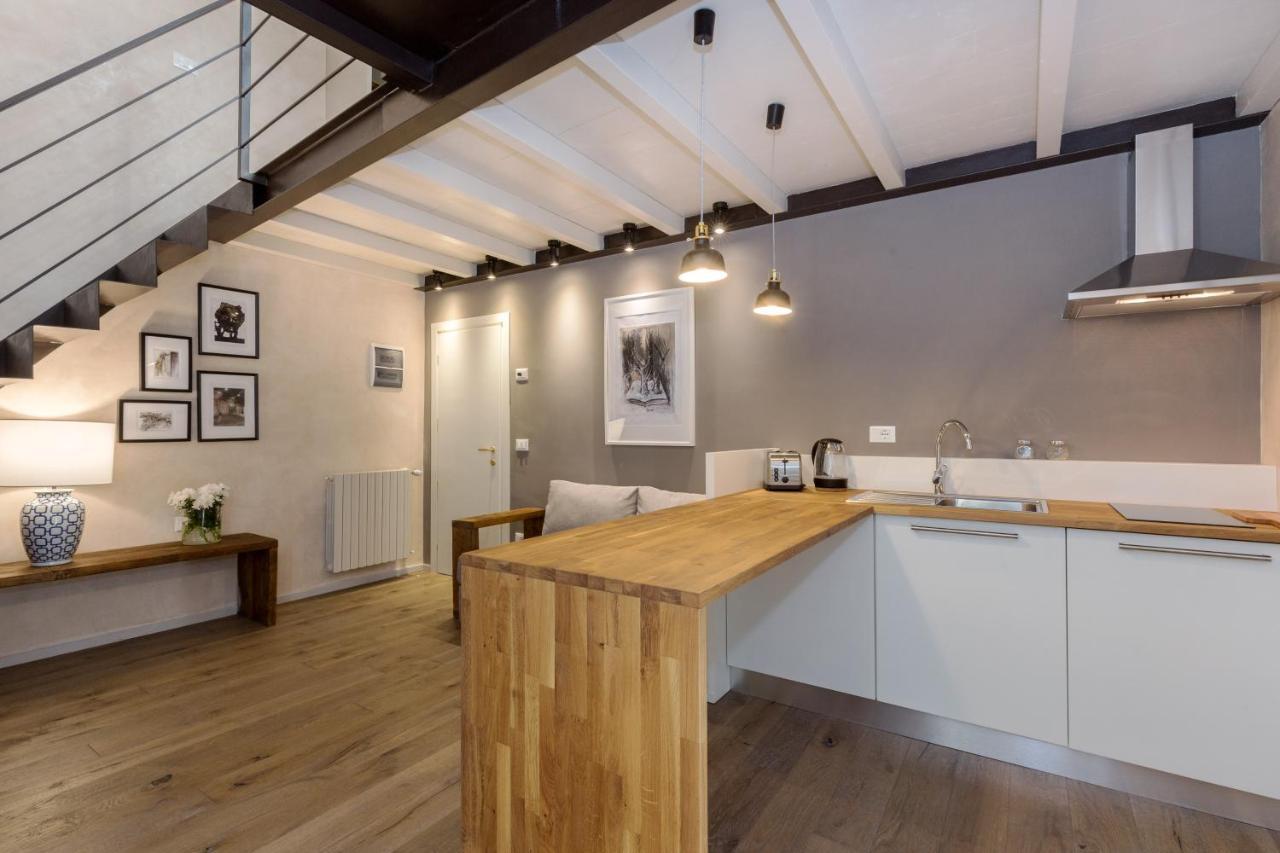 Concierge-at The Cathedral Apartment Florence