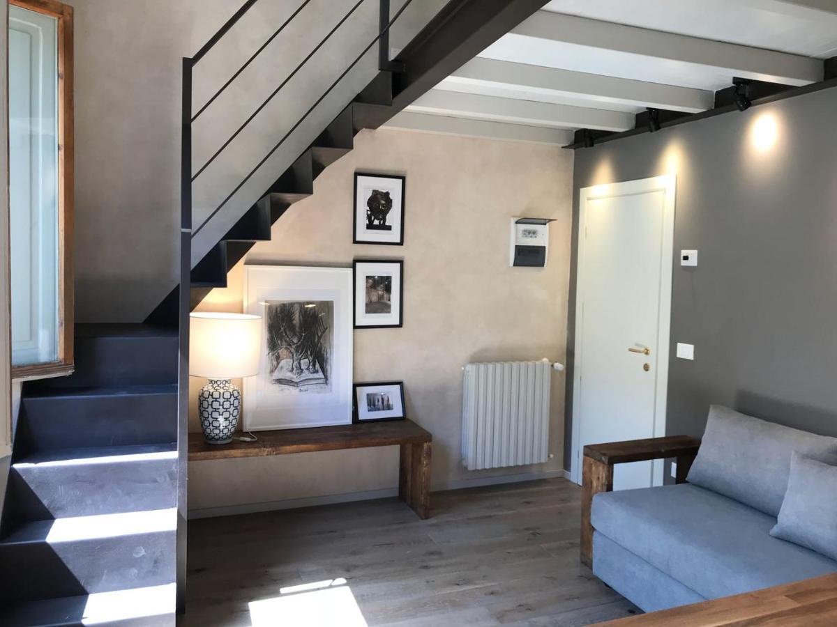 Concierge-at The Cathedral Apartment