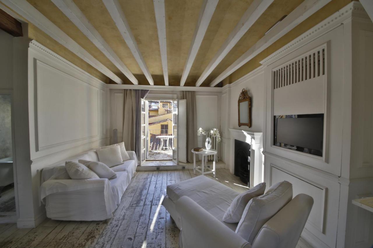 White By Mmega Apartment *