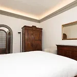 Bardi Apartment