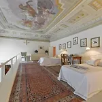 Maggio Palace
