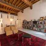 San Firenze House By Mmega