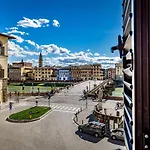 Mama\'S Home Florence