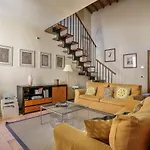 Charming Apartment In Oltrarno