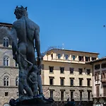 Apartments Florence - Palazzo Signoria Luxury Apartments 10- Giuditta