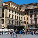 Apartments Florence - Palazzo Signoria Luxury Apartments 10- Giuditta