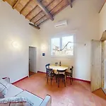 Santa Croce Historical Apartment By Florence Sweet Homes