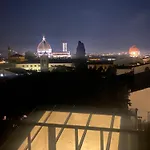 Palazzo Pandolfini\'S City-View Studios