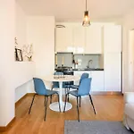 La Mi Casa By Mmega