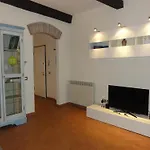Maison Sara