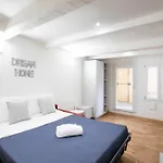 Mona Lisa - Boutique Home In Florence